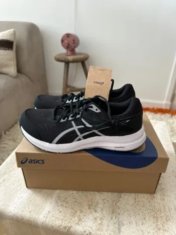 Used Asics Gel-Contend bike — image 5 of 8