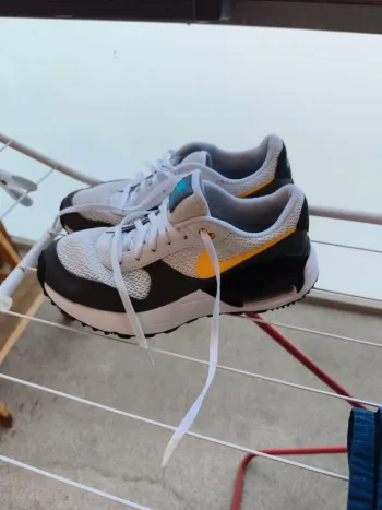 Używany Nike Air Max Running Shoes