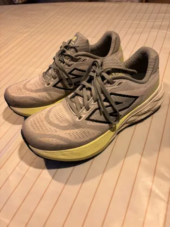 Używany New Balance 880 Fresh FoamX Running Shoes