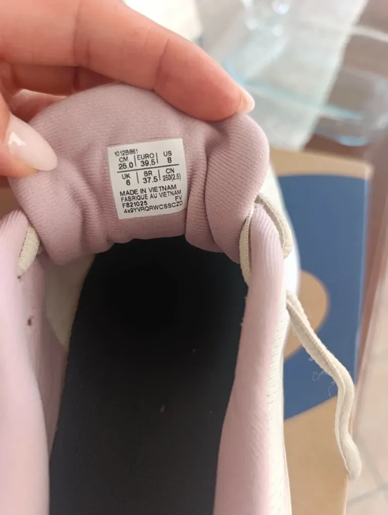 Used Asics Amplifoam+ bike — image 5 of 5