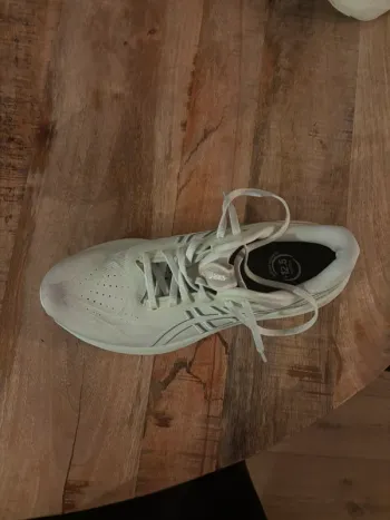 Używany Asics GT 2000 Running Shoes