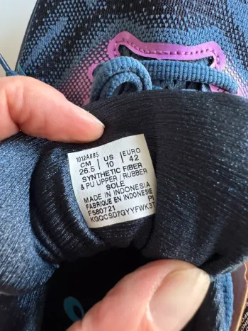 Used Asics Gel Nimbus 23 bike — image 5 of 6