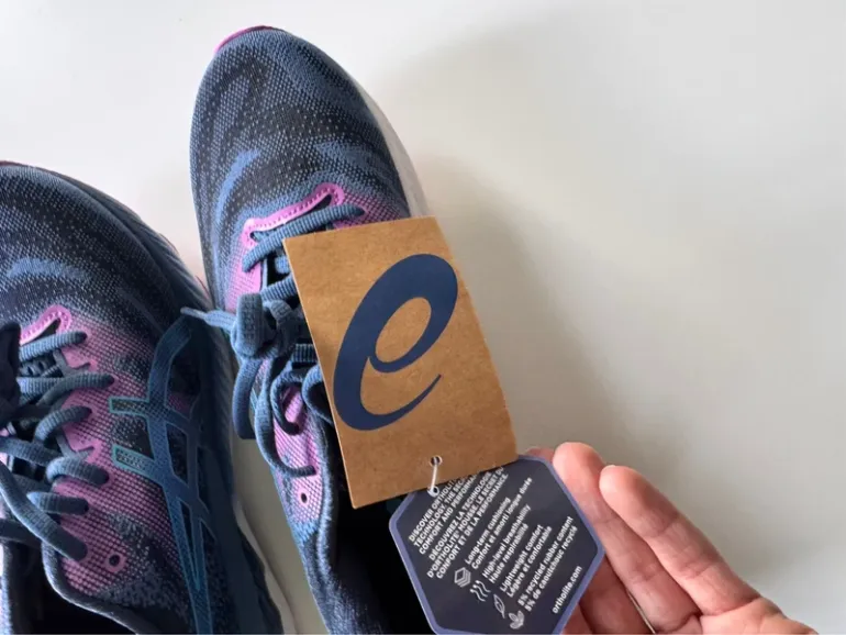 Used Asics Gel Nimbus 23 bike — image 6 of 6