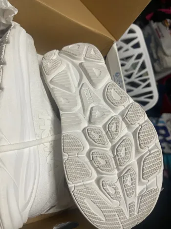 Used Hoka Clifton 10 bike — image 2 of 7