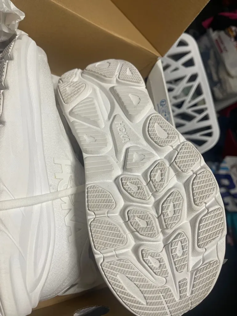 Used Hoka Clifton 10 bike — image 2 of 7