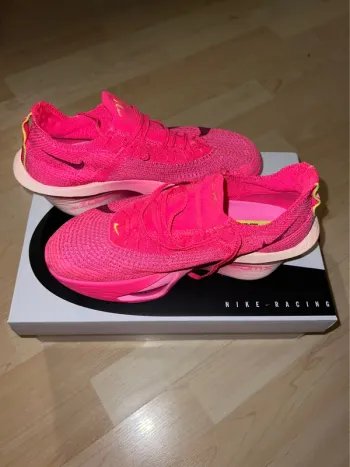 Used Nike Alpha Fly 3 bike — image 2 of 3