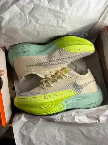 Used Nike Vaporfly II Running Shoes