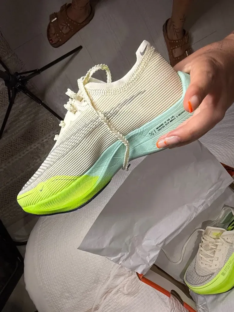 Used Nike Vaporfly II bike — image 8 of 9
