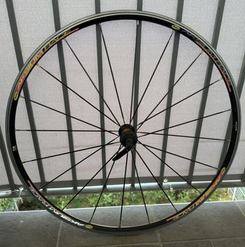 Brugt Mavic Aksium Race bike — billede 4 af 7