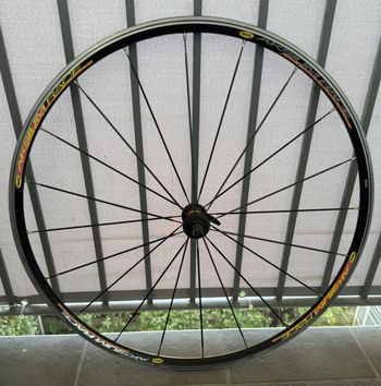 Brugt Mavic Aksium Race bike — billede 3 af 7