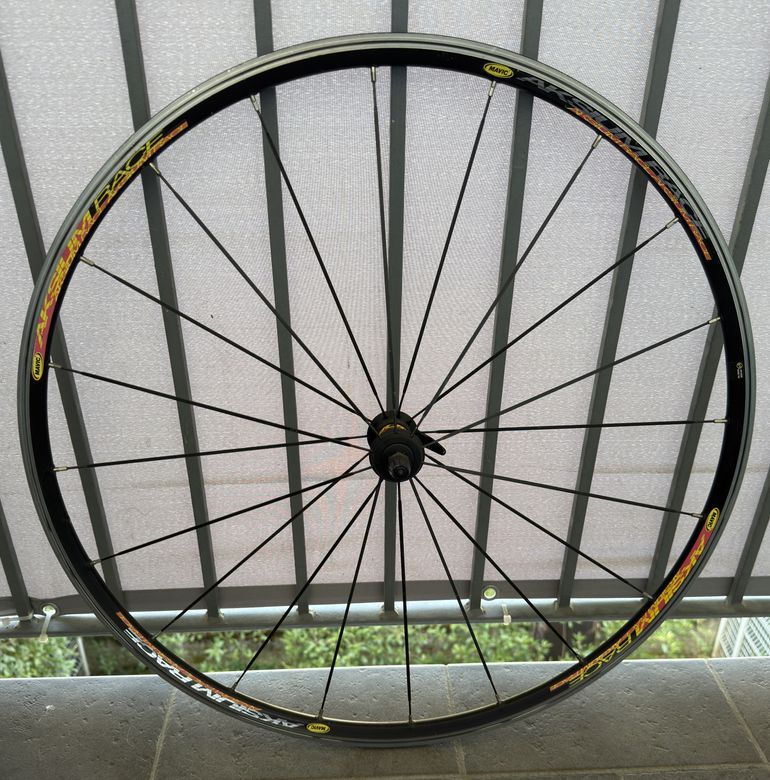 Brugt Mavic Aksium Race bike — billede 3 af 7