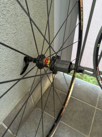 Käytetty Mavic Aksium Race bike — kuva 6 / 7