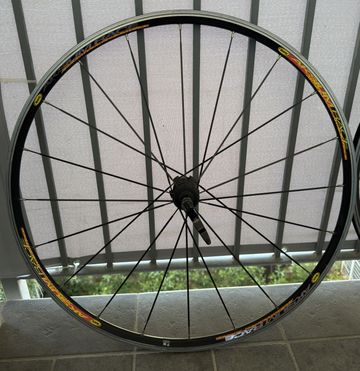 Käytetty Mavic Aksium Race bike — kuva 2 / 7