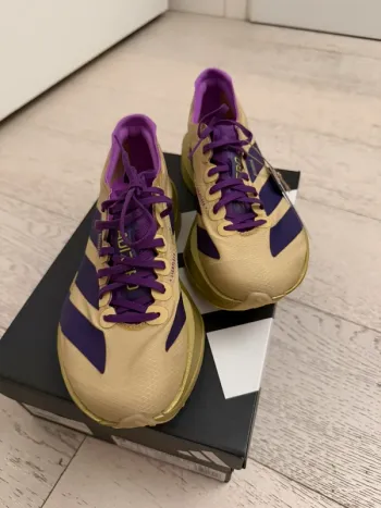 Used Pro Adizero Adios 4 bike — image 3 of 9