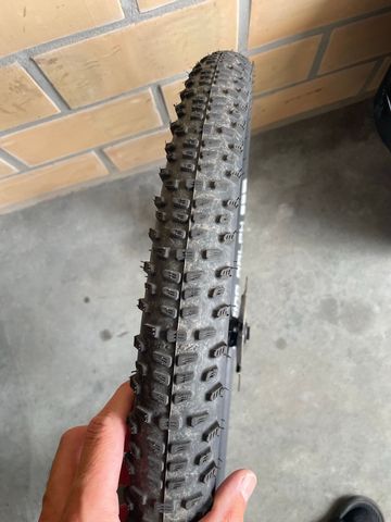 Tweedehands Dt Swiss Wheels 2024 bike — afbeelding 4 van 8