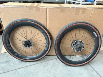 Używany Zipp 303 XPLR SW Carbon Wheelset 2025 Wheels