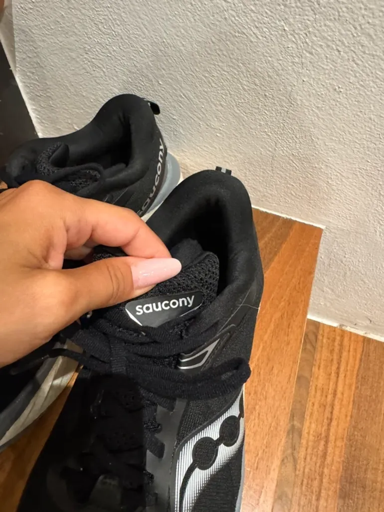 Used Saucony Triumph 22 bike — image 6 of 8