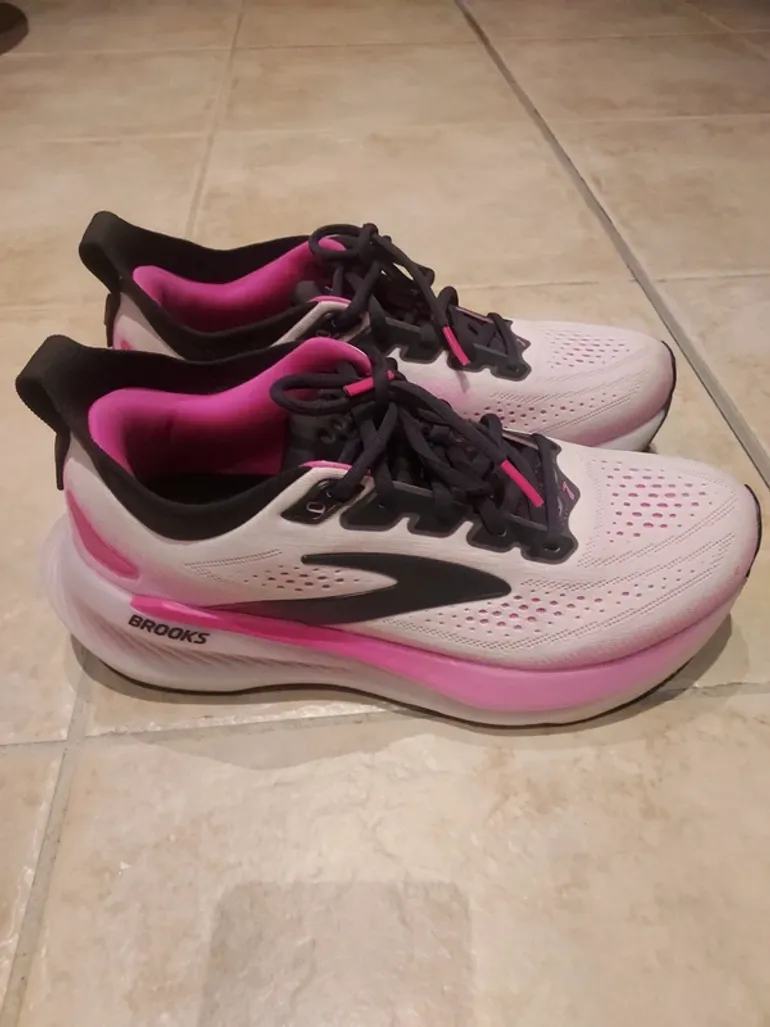Used Brooks Glycerin 23 bike — image 2 of 4
