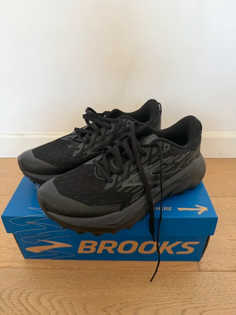 Used Brooks Cascadia bike — image 14 of 15