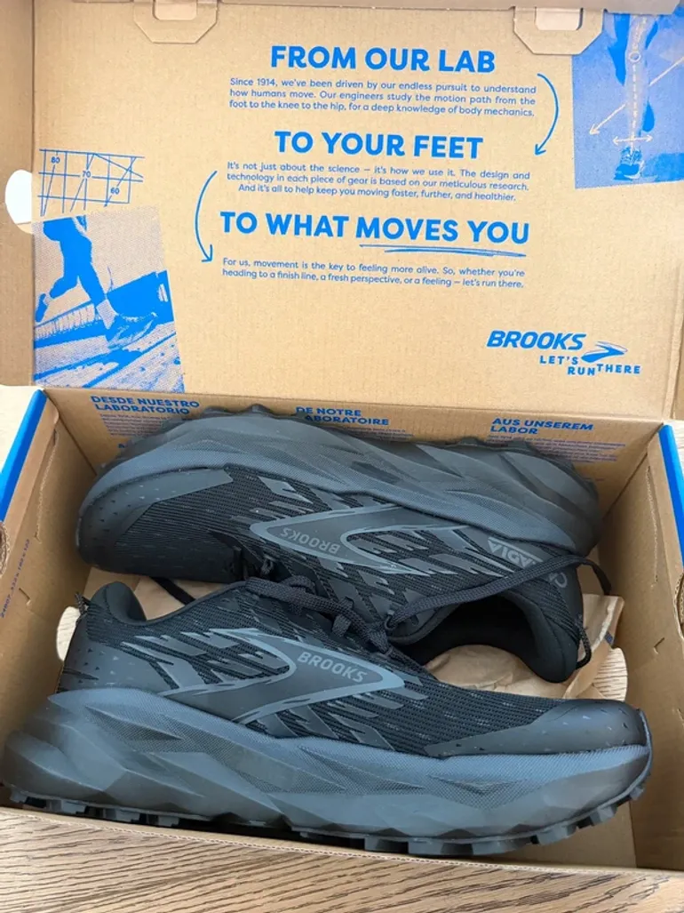 Used Brooks Cascadia bike — image 3 of 15