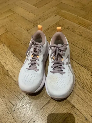 Used Asics Women Shoes Running Shoes