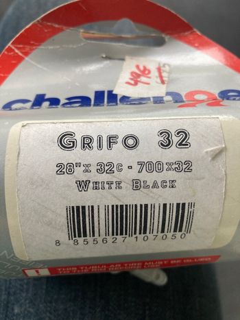 Used 2 Boyaux cyclo-cross Challenge Grifo 32 28x32C Tyres & Tubes