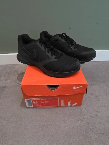 Used Nike Downshifter 6 Running Shoes