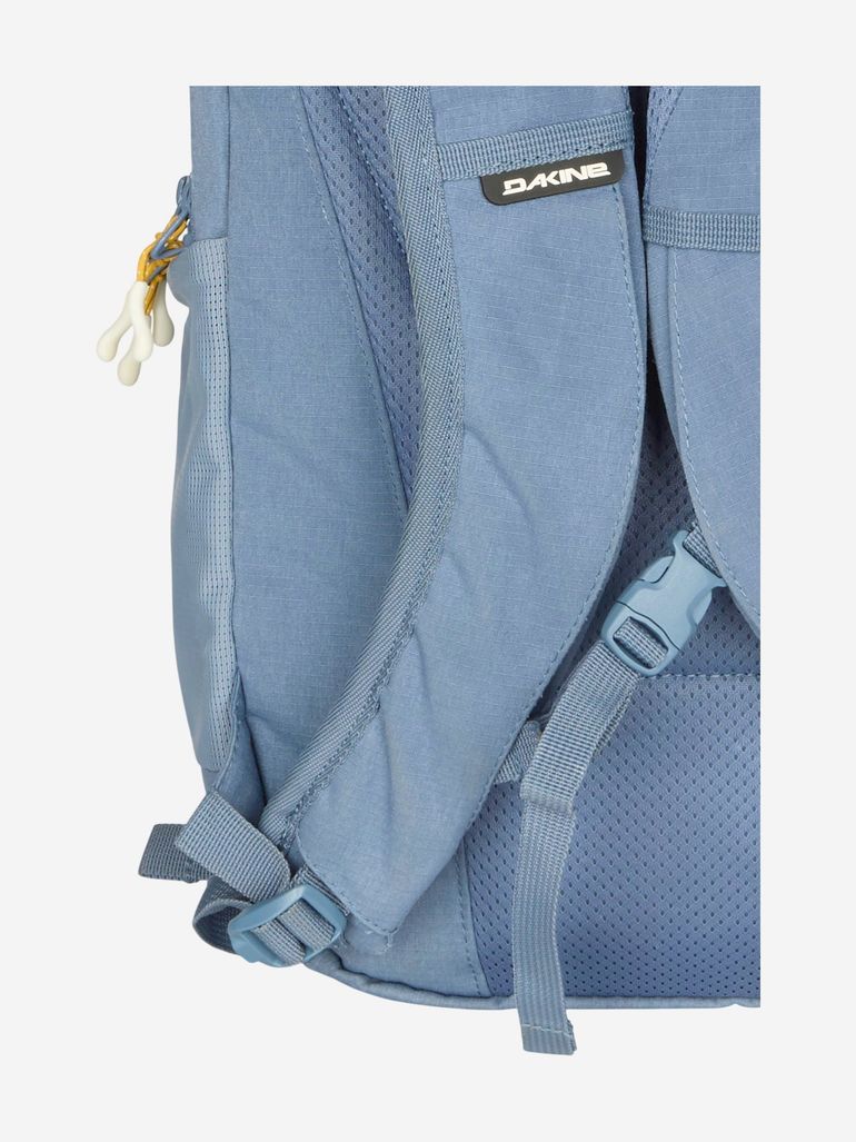 Used Dakine Daypack bike — image 4 of 4
