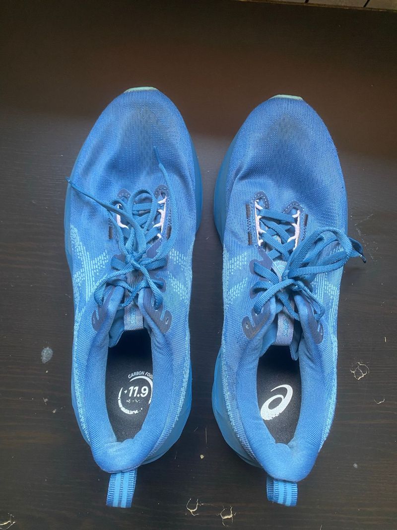 Używany Asics Novablast 5 2025 Running Shoes