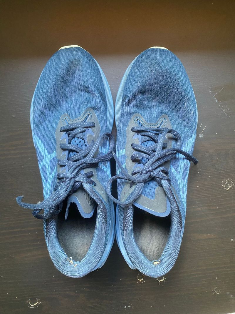 Używany Asics Novablast 3 2024 Running Shoes