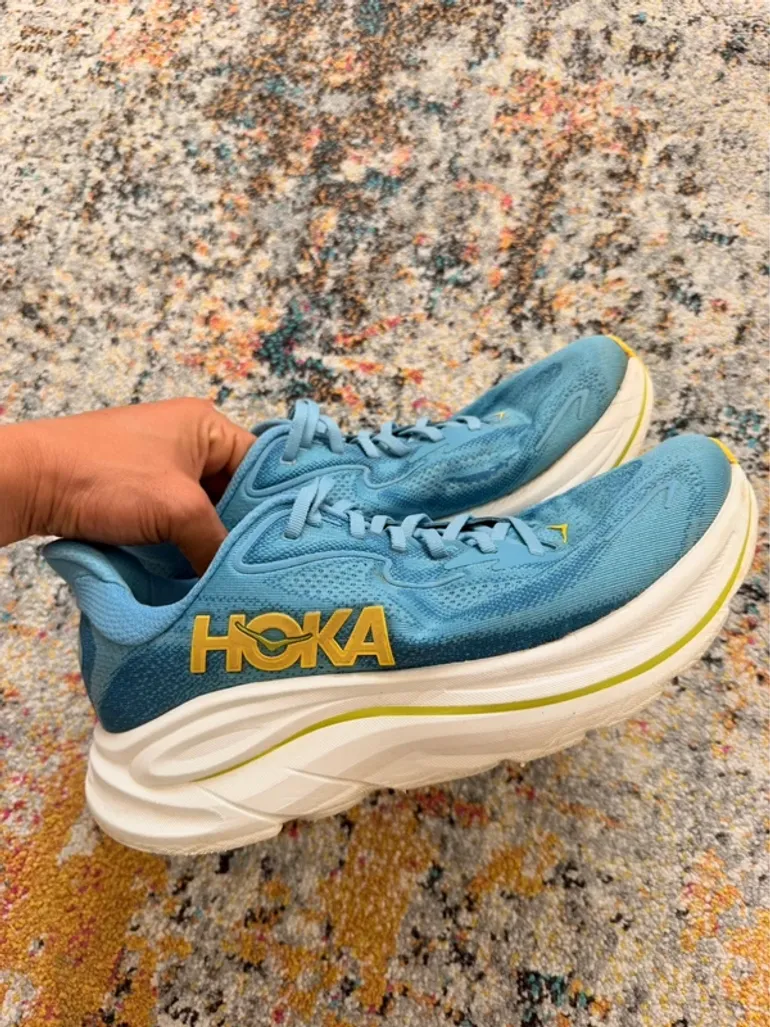 Used Hoka Clifton 10 bike — image 3 of 6