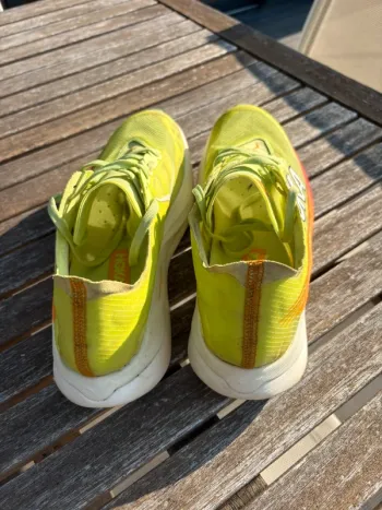 Used Hoka Rocket X2 bike — image 5 of 5