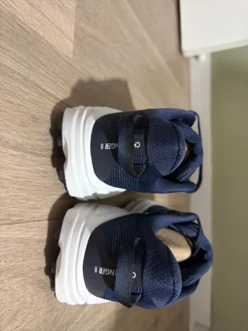 Used Lightweight Running Shoes bike — image 4 of 4