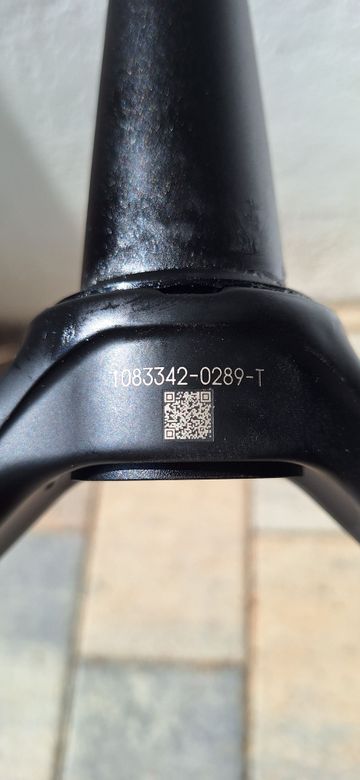 Used Fox 36 Fork 2024 bike — image 10 of 10