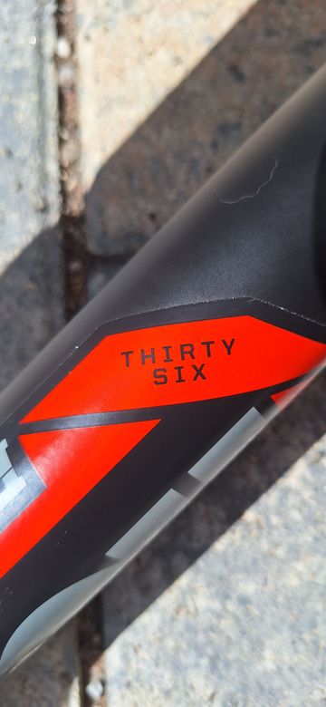 Used Fox 36 Fork 2024 bike — image 7 of 10
