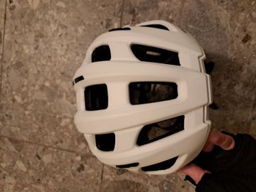 Used Cube Road Race Helmet 2025 bike — image 3 of 8