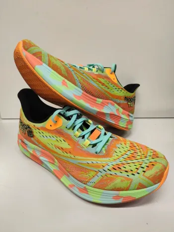 Used Asics Noosa Tri 15 Running Shoes