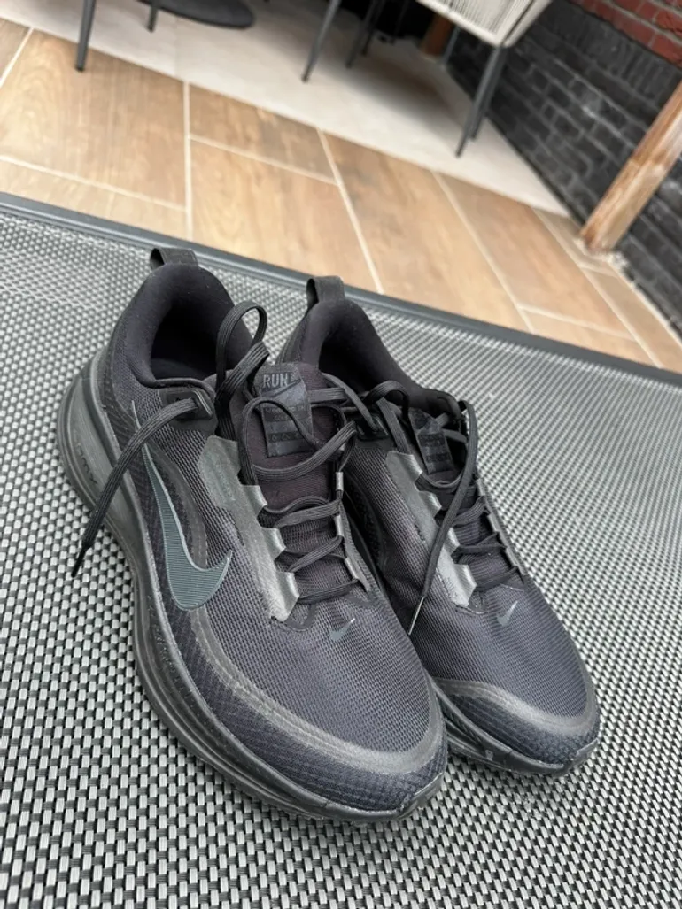 Gebrauchtes Nike Vomero 18 bike — Bild 2 von 7