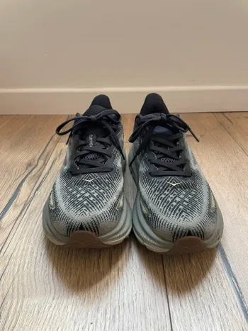 Used Hoka Clifton 9 bike — image 2 of 4
