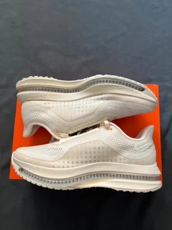 Used Pegasus Premium Running Shoes