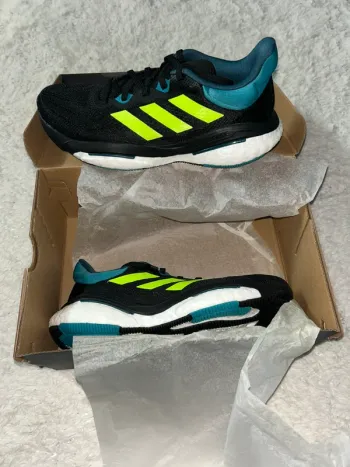 Used Adidas solarglide 6 Running Shoes