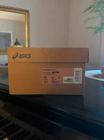 Použité Asics Novablast 5 bike — obrázek 8 z 8
