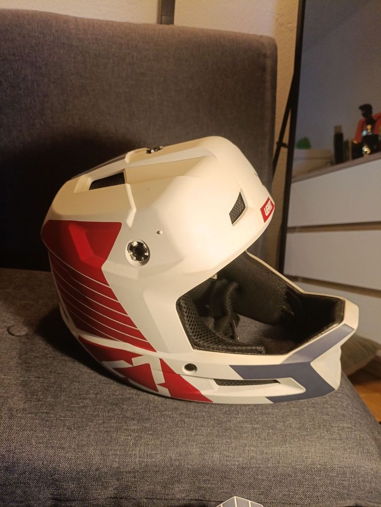 Brugt LEATT MTB 1.0 DH Helmet 2024 bike — billede 10 af 18