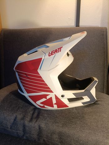 Brugt LEATT MTB 1.0 DH Helmet 2024 bike — billede 4 af 18