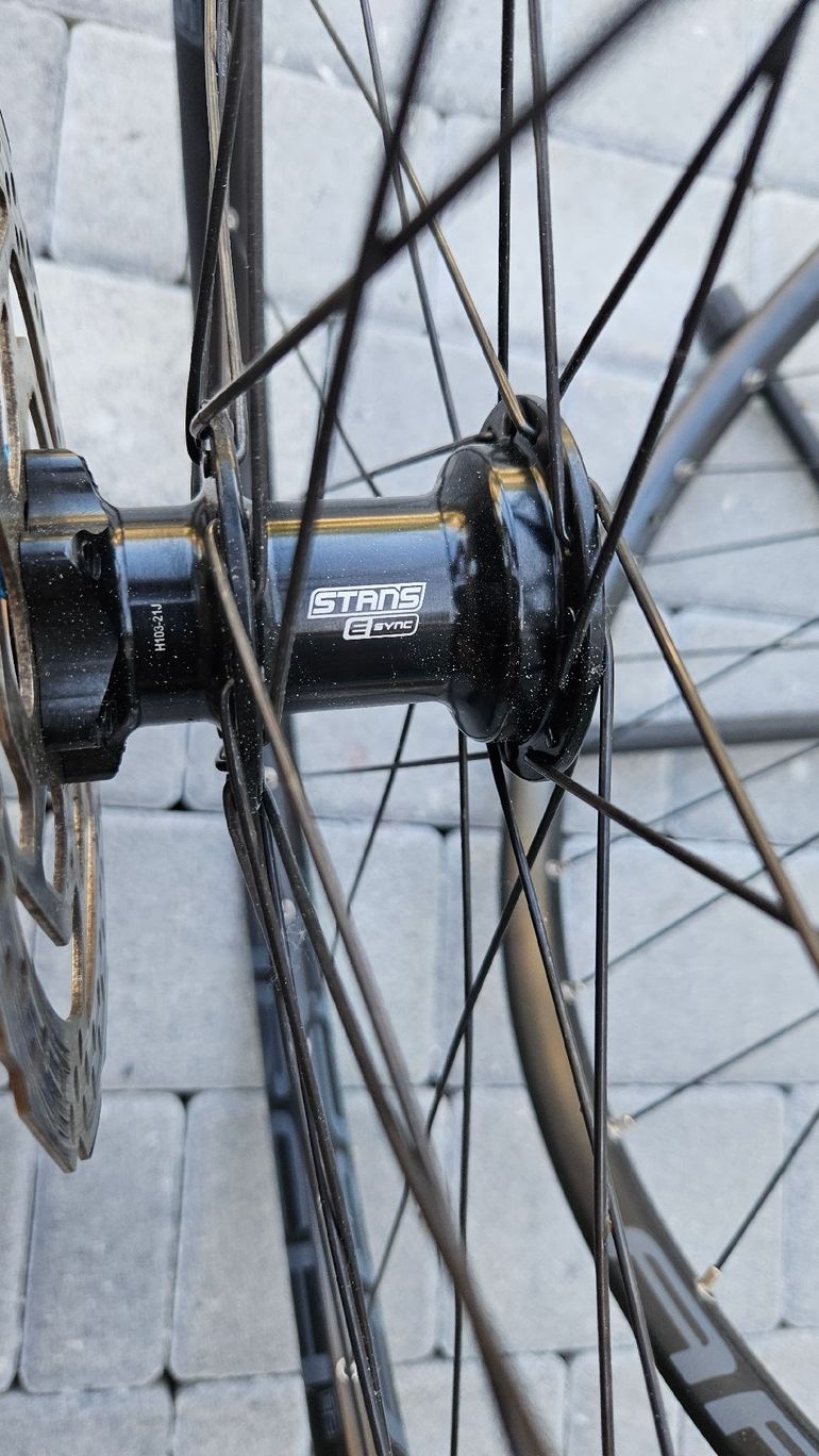 Použité Stans Notubes Arch MTB Wheels bike — obrázek 3 z 10