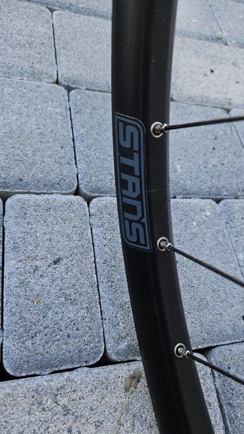 Použité Stans Notubes Arch MTB Wheels bike — obrázek 7 z 10