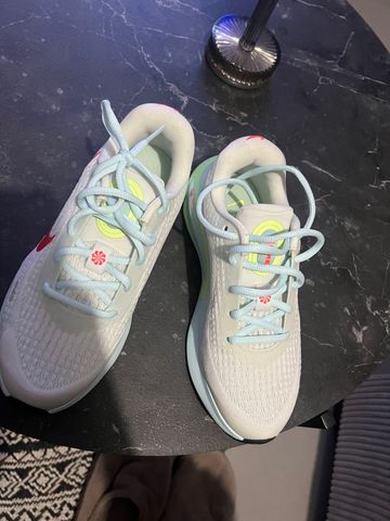 Used Nike Journey Run Running Shoes