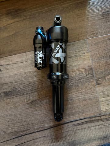 Tweedehands Fox FLOAT X Performance 230x65 2Pos EVOL bike — afbeelding 1 van 2