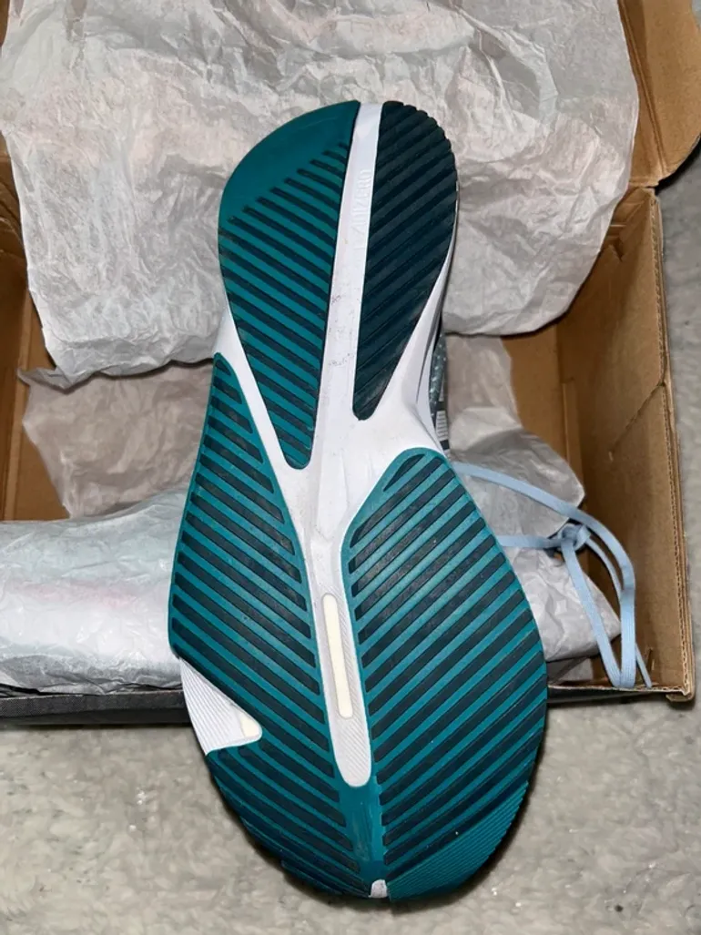 Adidas adizero SL bike d'occasion — image 4 sur 5