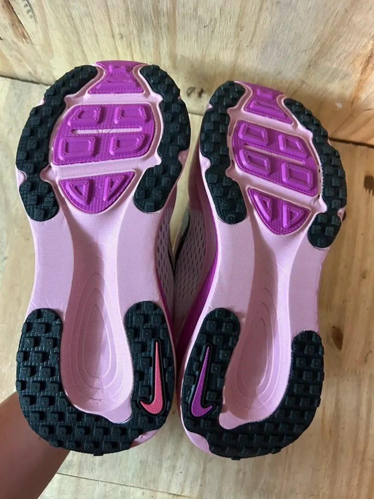 Nike Vomero 18 bike d'occasion — image 9 sur 9